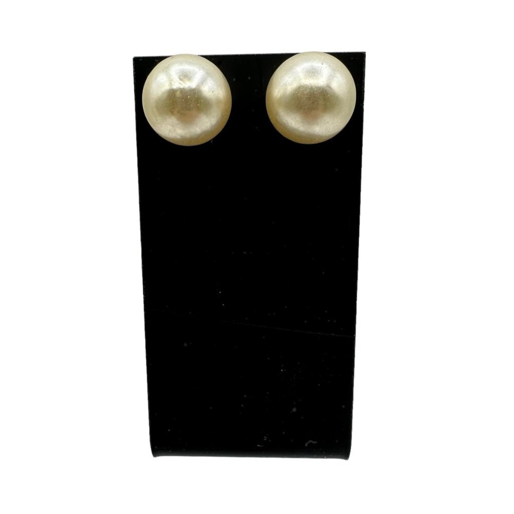 Womens Faux Pearl Round Post Earrings Jewelry White Bead Costume Fashion